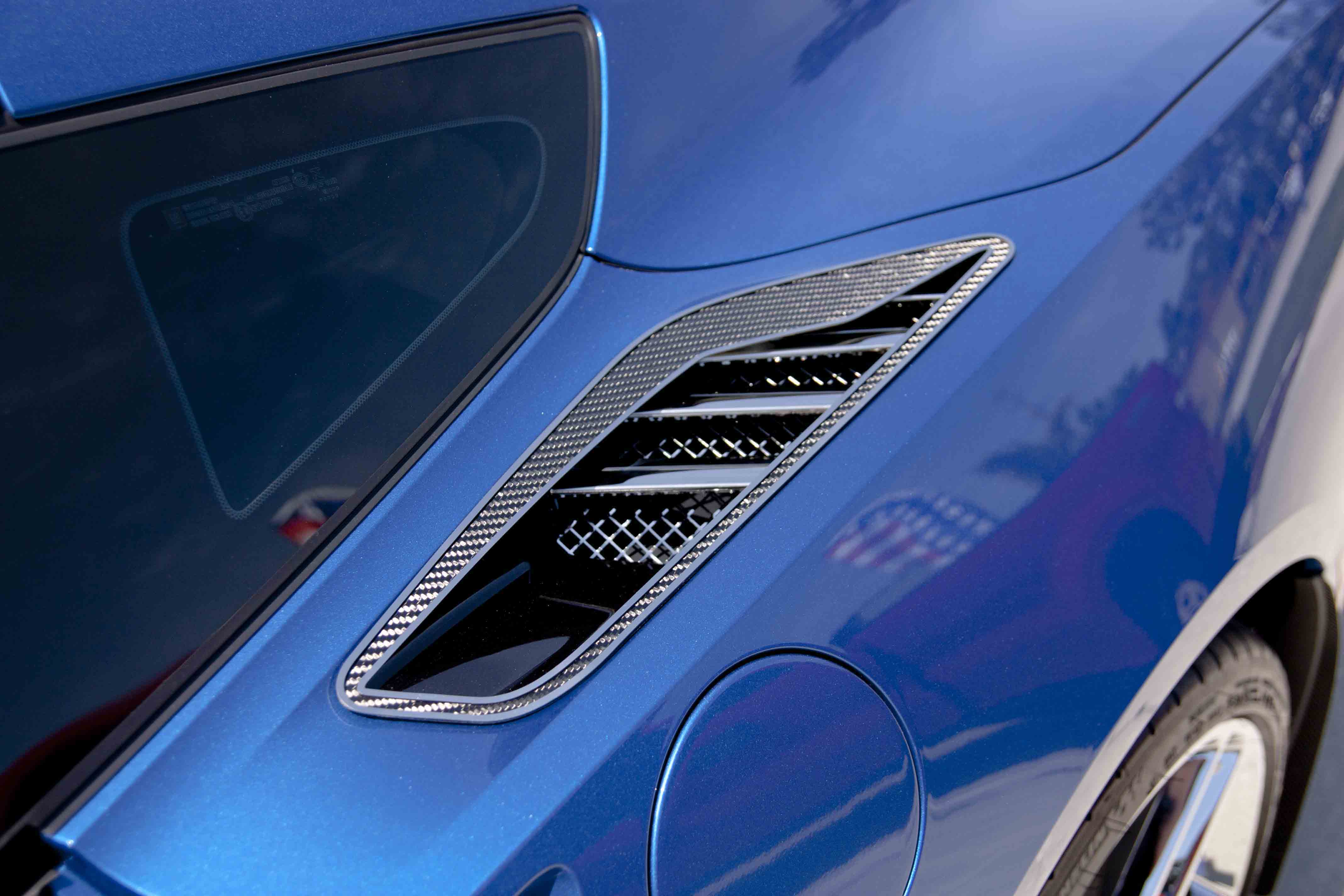 2014-2019 Chevrolet C7 Corvette, Rear Quarter Vent Set Trim, American Car Craft Rear Quarter Vent Set "Real Carbon Fiber" w/Stai