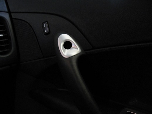 C6 and Z06 Corvette Brushed Finish Interior Door Release Bezel Cover