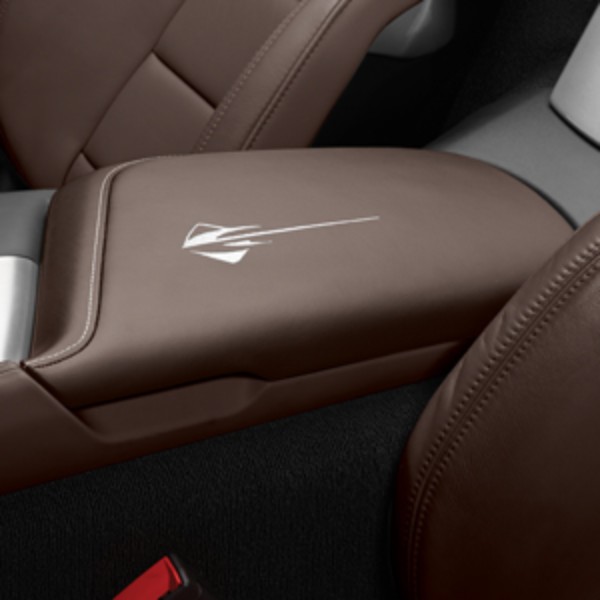 2015 Corvette Stingray Center Console Lid, Stingray Logo, Brownstone