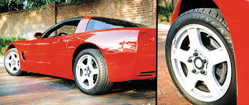 Wheel Lugnut Cap Kit. Black, C5 Corvette