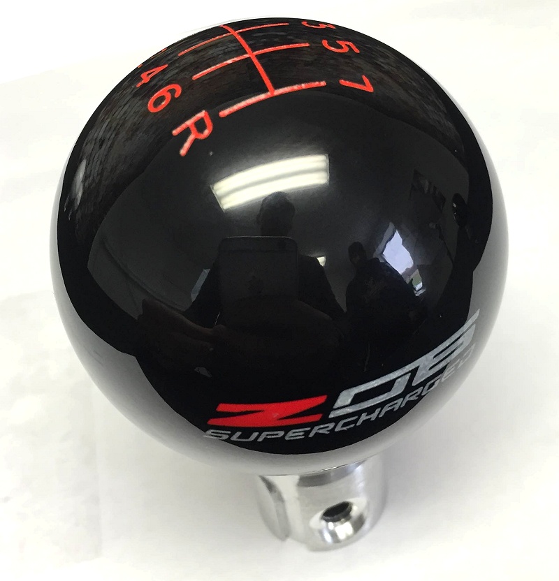 C7 Corvette Z06 15-19 Shifter Knob - Black 7 Speed With Red Pattern And Z06 Logo