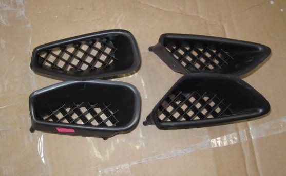 2009-2013 C6 ZR1 Corvette GM OEM Front Fender Side Grill Scoops, Complete Set of 4, LH and RH Pairs